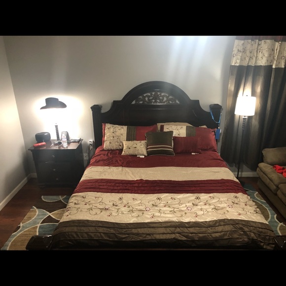 Dark brown bedroom set with California king bed. - Picture 3 of 4